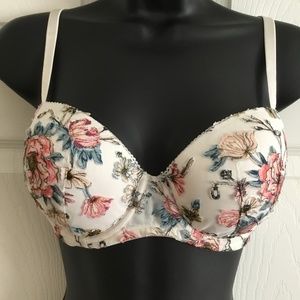 Victoria’s Secret Dream Angels Bra